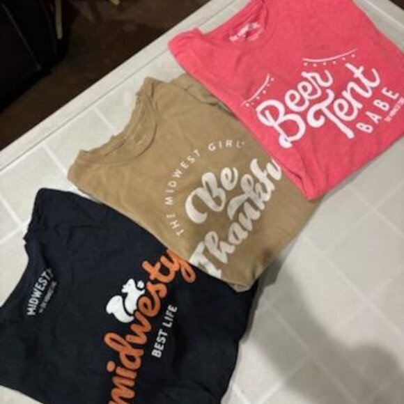 4 Midwest Girl tshirts size Medium - Picture 1 of 2